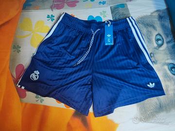 Pantaloncini Adidas Real Madrid viola taglia L 