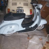 Vespa 50 special