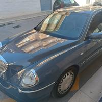 Lancia Thesis- 2002
