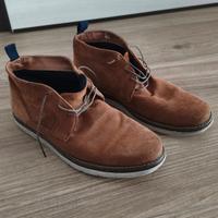 sneakers alte uomo marca Find.