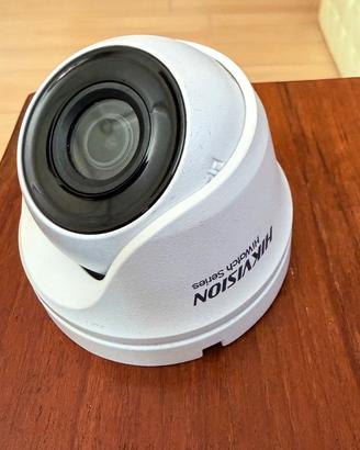 Telecamera Hikvision Turbo HD DS-2CE56D8T