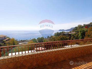 Appartamento - Letojanni