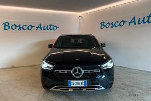 MERCEDES GLA (H247) GLA 200 d Automati...