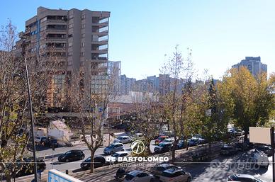 Ampio app.to in Via Plateja ang Viale M.Grecia