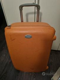 valigia rigida american tourister