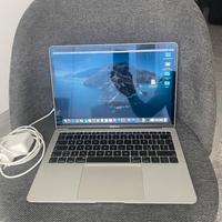 Macbook Air Retina 13”, I5, 8Gb RAM, 128Gb