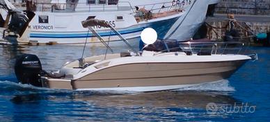 Eolo 730 Day con Mercuri 150 cv EFI