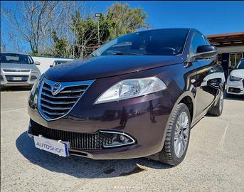 Lancia Ypsilon 1.2 69 CV 5 porte Gold