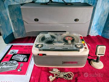 Registratore Geloso G268 del 1961 con microfono