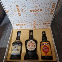 set di bottiglie liquore stock