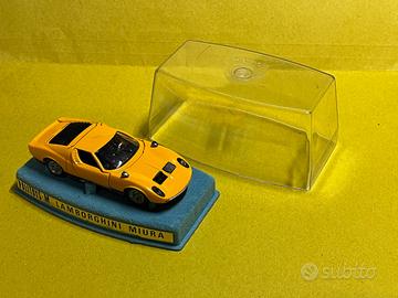 Politoys M - 552 Lamborghini Miura 1966