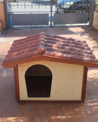cuccia esterna per cani grandi
