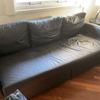 Divani letto  neri in similpelle Ikea