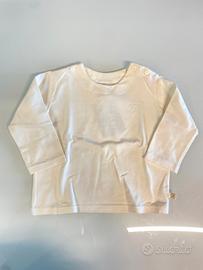 maglia in cotone con bottoncini al collo 