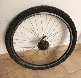 bicicletta ruota ,2 ruote