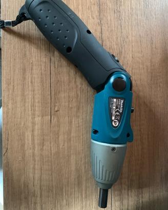 Makita 6723D