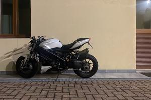 DUCATI Streetfighter