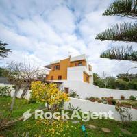 TRILOCALE CON TERRAZZA E CORTILE RISTRUTTURATO