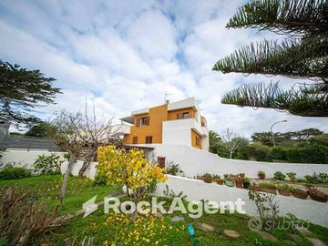 TRILOCALE CON TERRAZZA E CORTILE RISTRUTTURATO