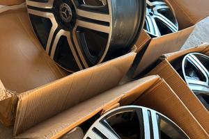 Cerchi in lega da 19” per mercedes glc