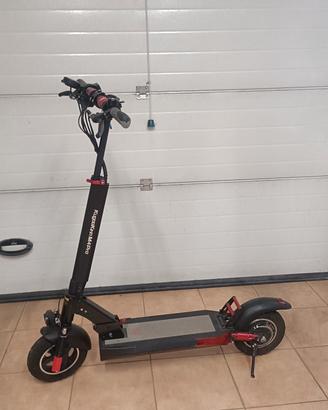 monopattino elettrico 