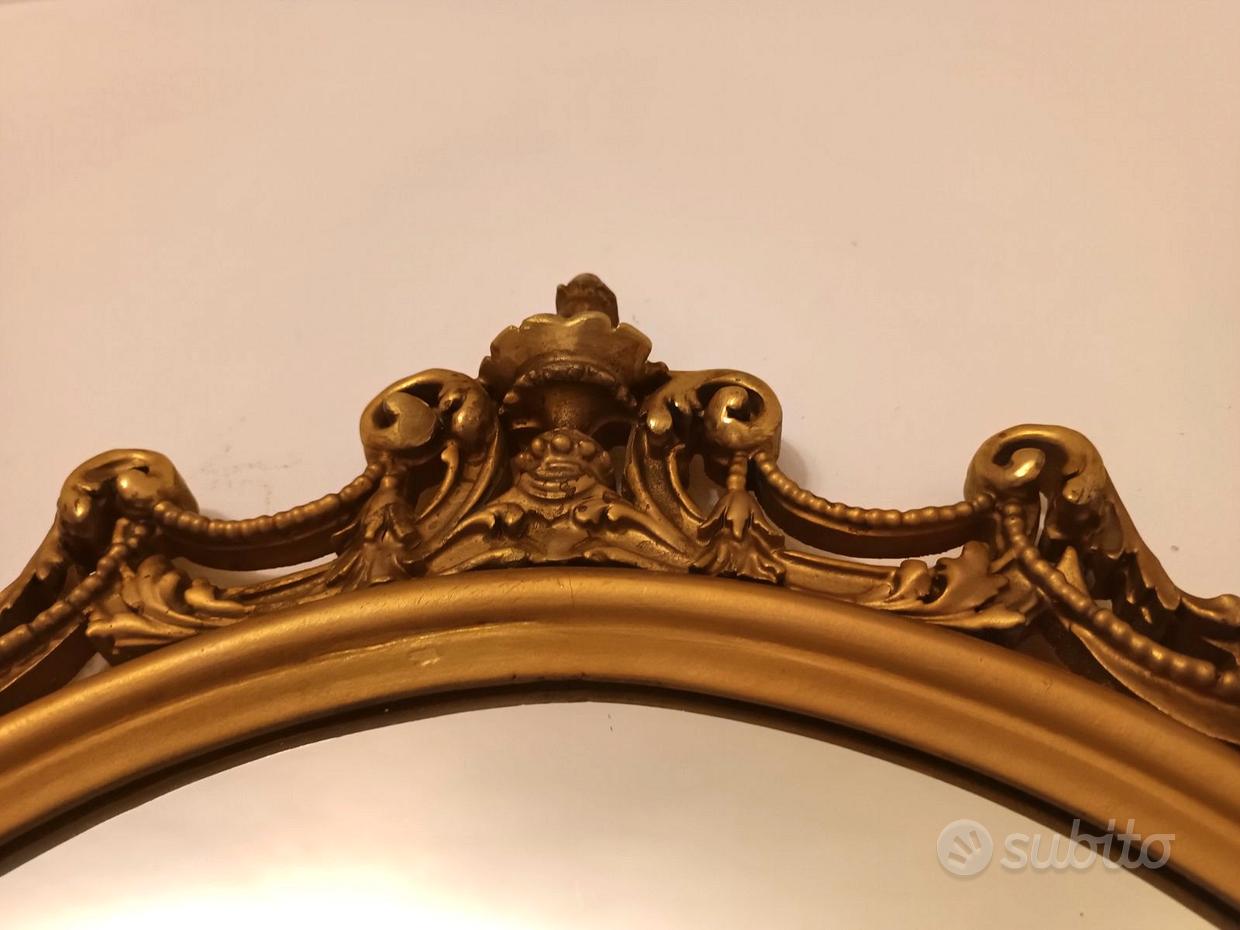 Gold Oval Bow Mirror