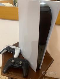PS5 + 2 controller (uno da riparare)