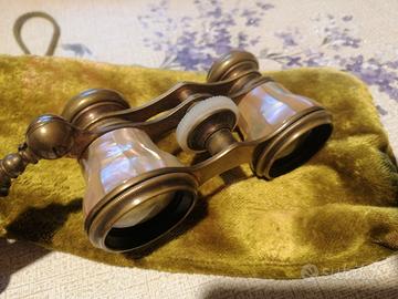 Binocoli antichi da teatro in madreperla