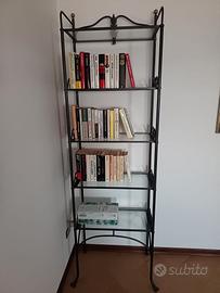 Libreria in ferro battuto