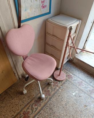 SEDIA GIREVOLE REGOLABILE E PORTA ASCIUGAMANI 