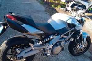 Aprilia shiver 750