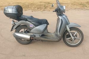 Aprilia Scarabeo 250 - 2005