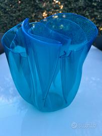 Fazzoletto in plexiglas Guzzini, Luigi Massoni