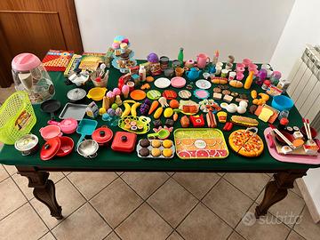 Tanti giochi e accessori per cucina giocattolo