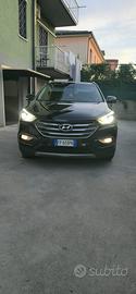 Hyunda Santa Fe