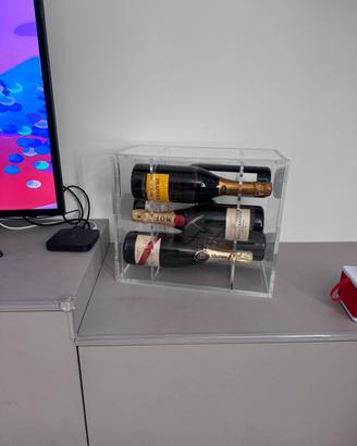 Cantinetta design bottiglie di vino in plexiglas