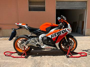 Honda CBR 1000 RR REPSOL