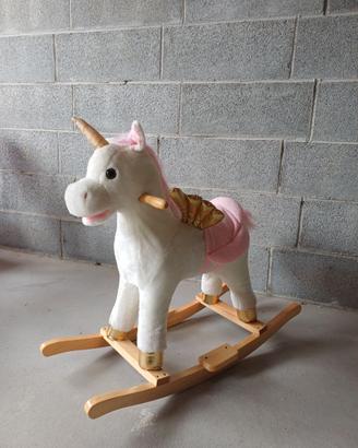 Unicorno a dondolo