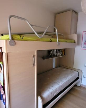 Camera con letto a castello