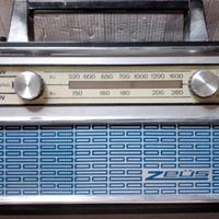 Radio vintage a transistor anni 60 '' zeus '' in o