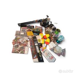 canna da pesca nuova completa più accessori