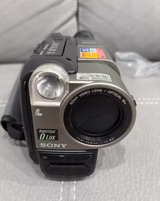 Sony Handycam TRV46E  330X *IMMACOLATA*
