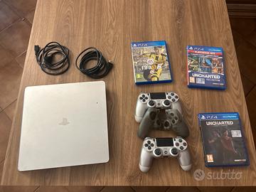 playstation 4 + 2 controller + 3 giochi