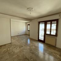 Ampi spazi e metrature in zona servita