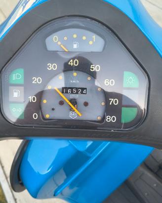 Vespa 50 modificata