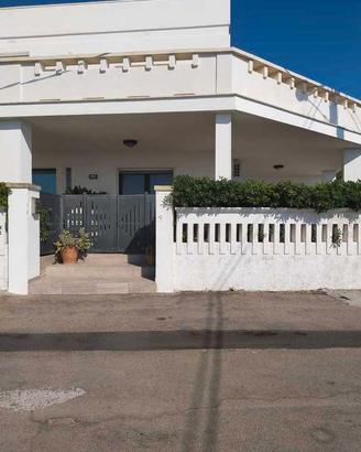 Villa a 40 mt dal mare