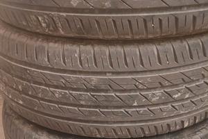 gomme 205/55/16 