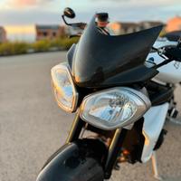 Triumph Street Triple 675 2012