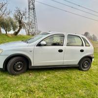 Opel corsa C 1,2 16v