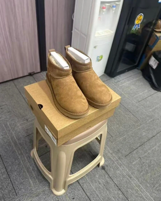 Stivali da donna UGG EU 41